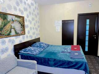 Гостиница Guest House Gold Oven Чебоксары Двухместный номер с 1 кроватью и общей ванной комнатой-10