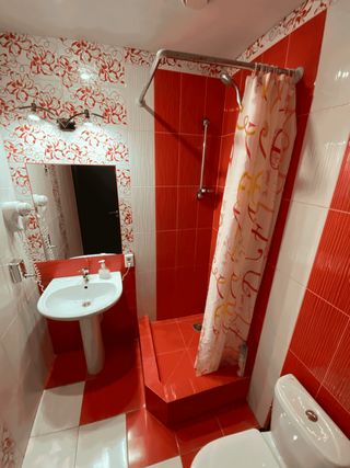 Гостиница Guest House Gold Oven Чебоксары Двухместный номер с 2 отдельными кроватями и общим туалетом-4