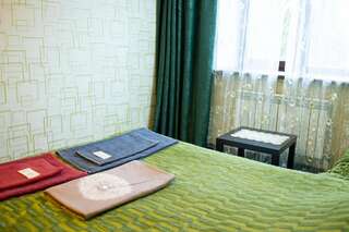 Гостиница Guest House Gold Oven Чебоксары Двухместный номер с 1 кроватью и собственной ванной комнатой-5
