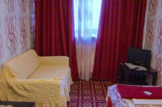 Гостиница Guest House Gold Oven Чебоксары Одноместный номер с общей ванной комнатой-1