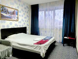 Гостиница Guest House Gold Oven Чебоксары Двухместный номер с 1 кроватью и общей ванной комнатой-12